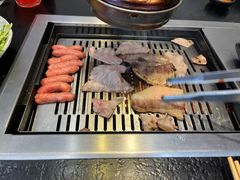 -臻牛烤肉