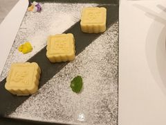 宴庭手工精制绿豆糕-Yan Ting 宴庭中餐厅(上海静安瑞吉酒店)