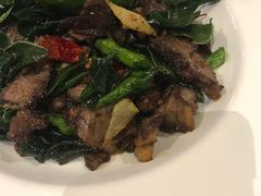 柠檬叶牛干巴-半山腰·云南菜(侨福芳草地店)