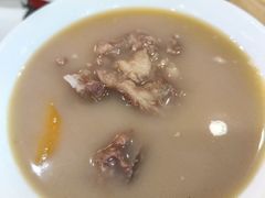 黑蒜水鸭功夫汤-德胜轩正宗顺德菜(宝安沙井会展中心店)