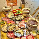 发现了最适合冬天吃的襄阳首家粥底火锅