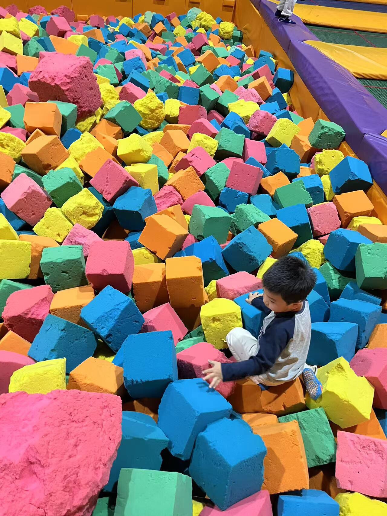 适合小孩子玩的地方(适合小孩子玩的地方有哪些)