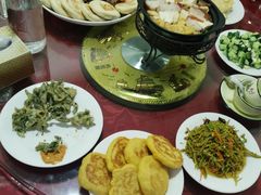 -北京龙庆四季香农家饭庄·灶台鱼·碳烤虹鳟鱼(龙庆峡店)