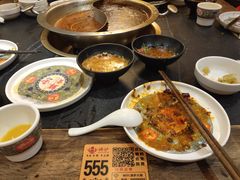 -沸炉重庆老火锅(军事博物馆店)