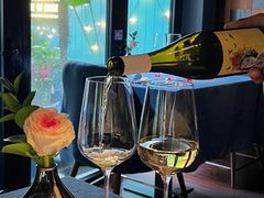 -弦月窗LUNETTE BY AMANDA(复兴路店)