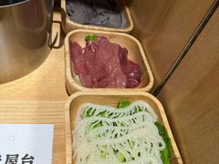 -独食火锅·半米屋台(直营总店)