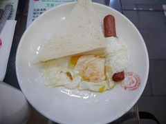 火腿蛋三明治-义顺牛奶公司(庇利金街店)