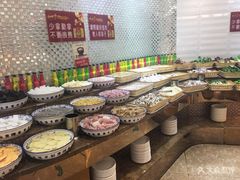 自助取餐区-肥肥牛鲜蚝海鲜自助(红山店)