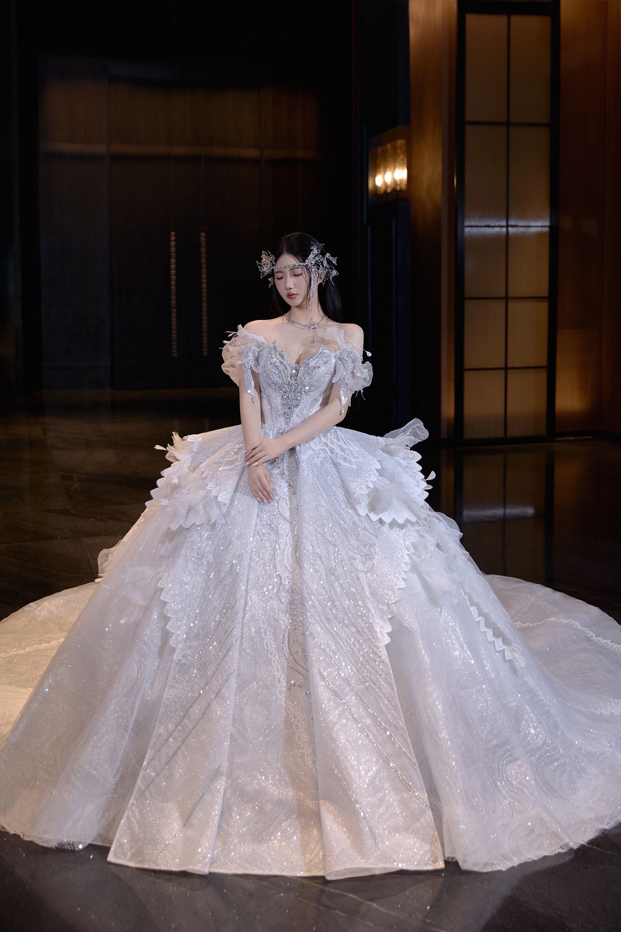 精灵婚纱029969♀15 一字肩婚纱 兰州婚纱礼服