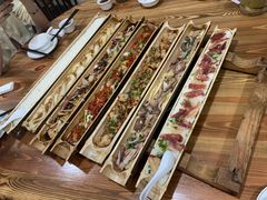 -胡须哥网红竹筒菜