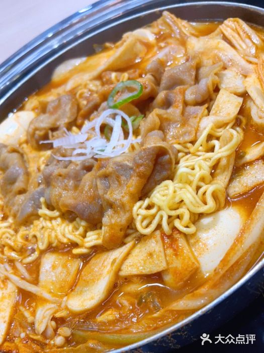 三清洞摩西韩式年糕火锅(威高广场店)图片