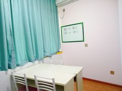 -成都濑川外国语学校