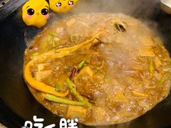 -铁锅炖灶台鱼老三炖鱼馆