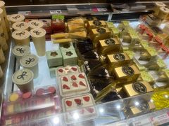 -TOUCH泰奇(奉贤宝龙城市广场店)