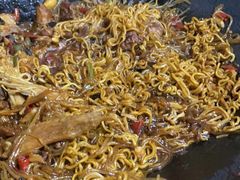 -皖北巫氏三胖地锅鸡(长淮总店)