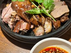 -乔街深夜食堂·小龙虾·高压锅生蚝(杭州总店)