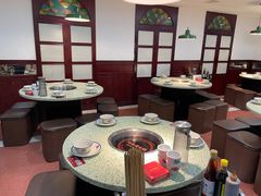 -鸿姐老火锅(静安店)