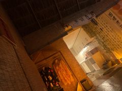 -秘境影院式酒店(苏州平江万达广场店)