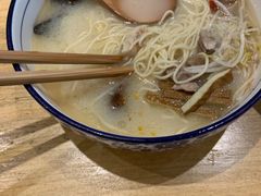 -镇南锅盖面馆(解放路店)