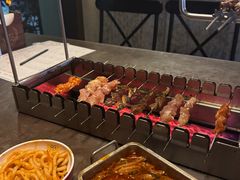 -麦凯伦烧烤·精酿超级工厂店(金桥总店)