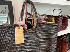 -JuneShop小众设计师品牌集合店