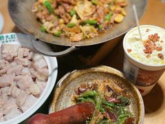 -费大厨辣椒炒肉(万家丽一店)