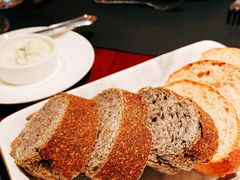 餐前面包-壳里西餐厅Coquille Seafood Bistro(蒙自路店)