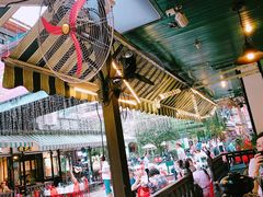 -刘姐啤酒鱼民族演艺餐厅(西街总店)