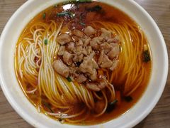 辣肉丁面-小梅园饭堂(东方路店)