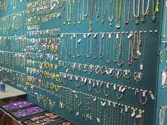 -泰康仰忠精品批发城