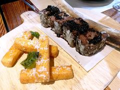 牛肋排配玉米条-Mercato莫卡多露台餐厅与酒吧(K11店)