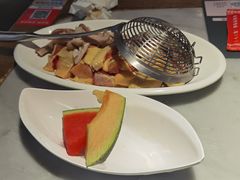 -尚尚仙·酸汤猪手·猪肚鸡火锅(华联万柳购物中心店)