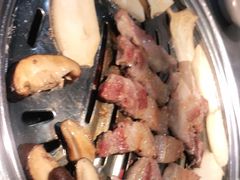 -韩聚屋韩国烤肉餐厅(新北万达店)