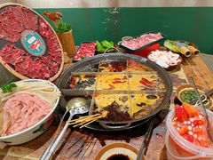 -周小明火锅(黑金冠社区店)