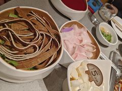 -海底捞火锅(龙湖金沙天街店)