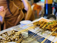 -老街烧烤大排档·地道湖北菜·龙虾馆(汉口火车站店)