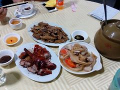 -烧鹅妹饭店