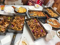 -老东镇啤酒屋海鲜加工·蒸汽海鲜·海鲜烧烤(台东店)