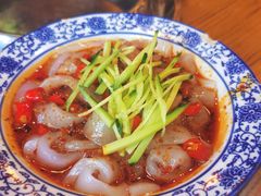 大拉皮-都江堰石锅鱼