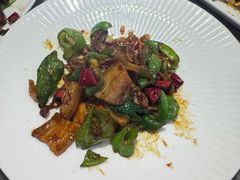 -闫府私房菜·百年鲁菜(恒隆店)