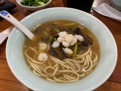 虾爆鳝面-奎元馆.百年奎元.非遗传承(西湖边的解放路店)