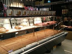 面包甜点陈列柜-皇后西斯汀饼店(文化路店)