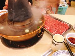 -月圆火锅(宁海东路二店)