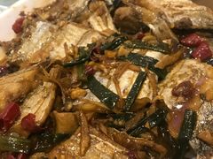 -渔中舟海鲜大排档(普陀沈家门店)