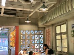 -红九格老火锅(三峡广场店)