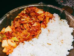 辣白菜五花肉石锅饭-汉拿山(华联公益西桥店)