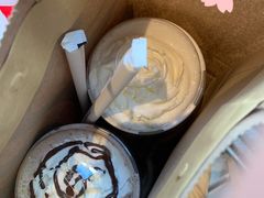 -星巴克臻选(莘庄仲盛店)