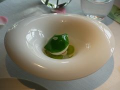 -弦月窗LUNETTE BY AMANDA(复兴路店)