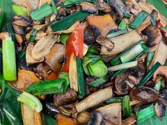 包烧野生牛肝菌-云海肴·汽锅鸡·云南菜(美罗城店)