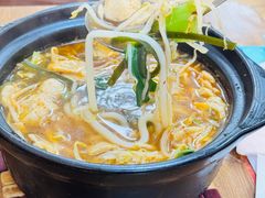 -天瑞福云南过桥米线(十里河店)